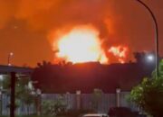 Kebakaran dan Ledakan Hebat Terjadi di Gudang Peluru