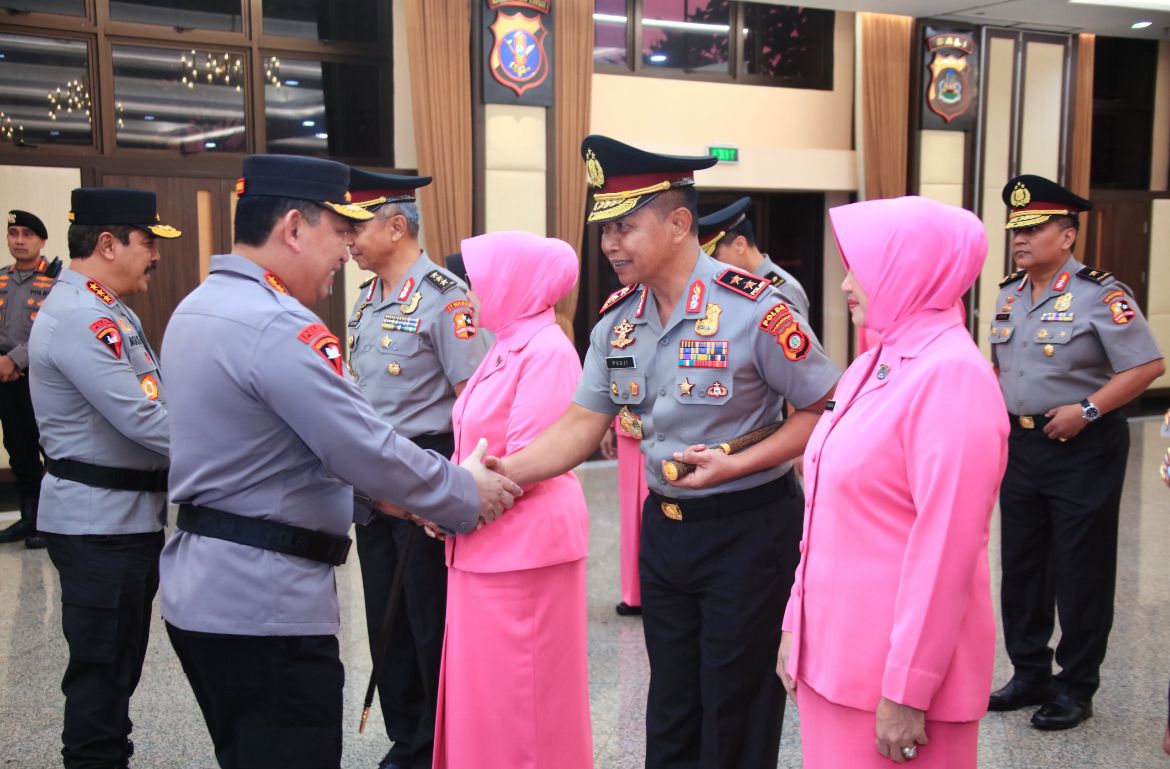 Kapolda-Gorontalo-naik-pangkat-dulohupa.id-