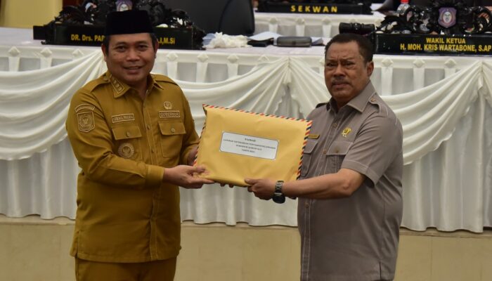 Penjagub Gorontalo Paparkan LKPJ 2023 ke DPRD
