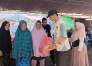 Sukses Gelar Pemilu 2024, PPK, PPS, KPPS di Tolinggula Bagikan Sembako Kepada Warga