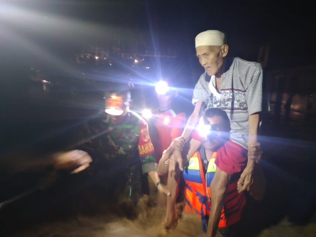 Banjir di Tolinggula