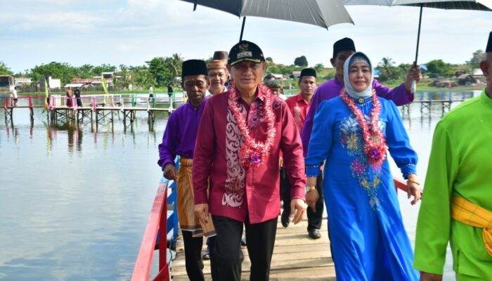 Bupati Saipul Resmikan Wisata Danau Burungi Moputio di Popayato