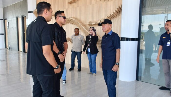 Bupati Pohuwato Dampingi Paspampres Cek Lokasi Bandara