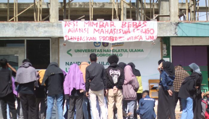 Aksi Mahasiswa Tuntut Rektor UNU Gorontalo Ditindak Tegas
