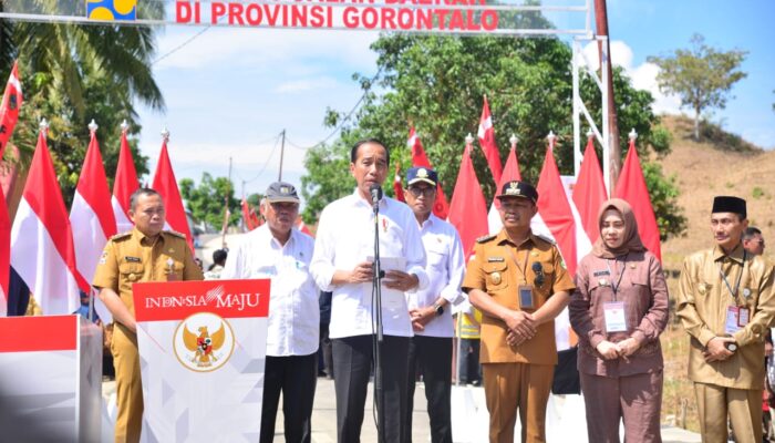 Presiden Jokowi Resmikan Inpres Jalan Daerah di Gorontalo