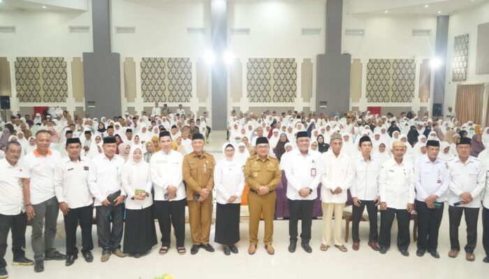 Marten Taha Tekankan Pentingnya Manasik Haji bagi CJH