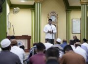Rektor UNG Berikan Tausiyah di Malam Pertama Tarawih
