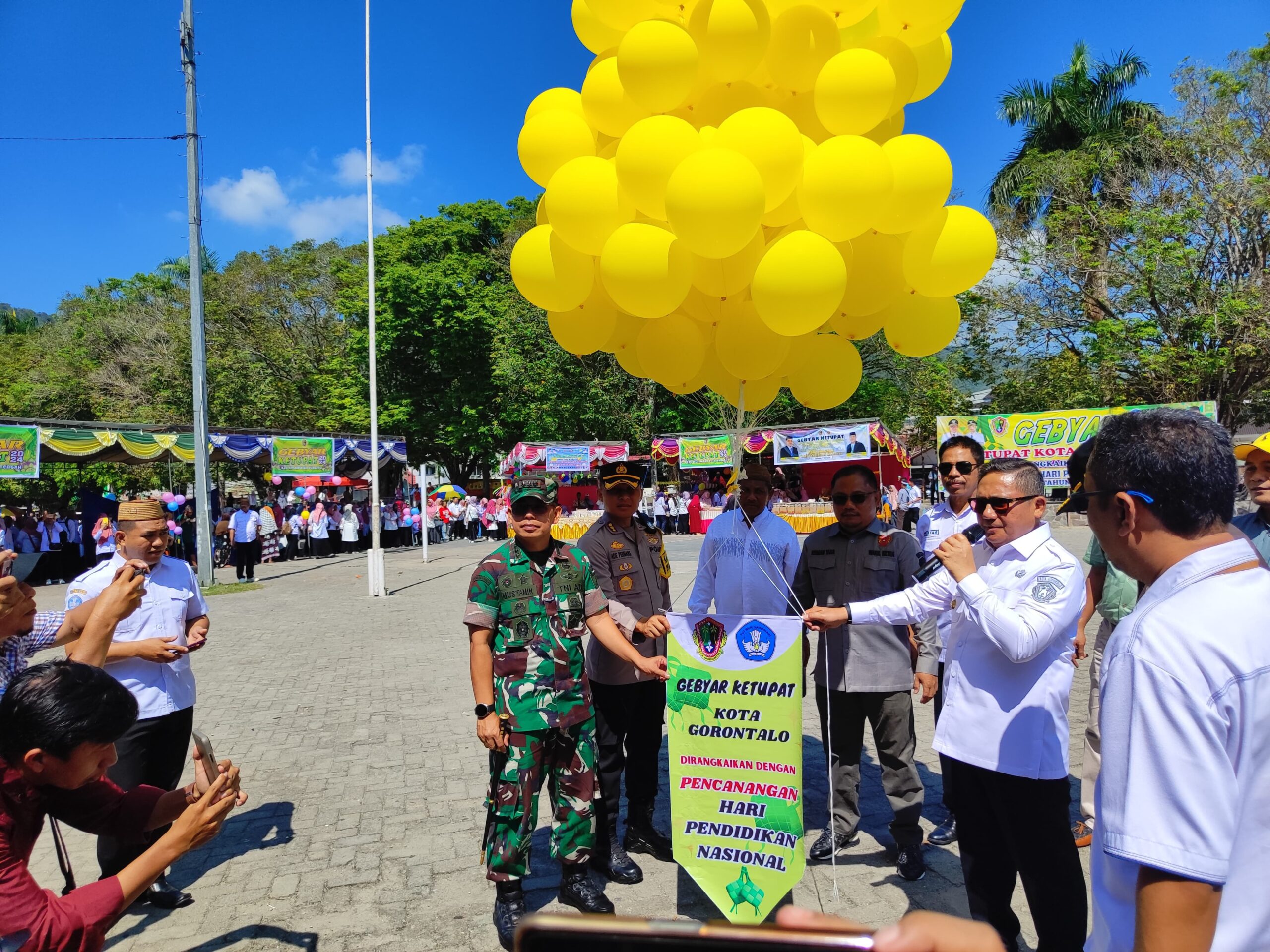 pencanangan Hari Pendidikan Nasional (Hardiknas) yang ke-65