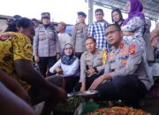 Kapolresta Dampingi Kapolda Gorontalo Patroli ke Pasar Tradisional