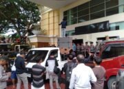 Kelangkaan Solar, Sopir Truk Unjuk Rasa di Kantor Gubernur Gorontalo