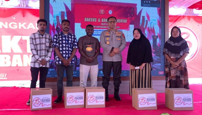 HUT Bhayangkara ke-78, Polda Gorontalo Salurkan Bansos hingga Beri Beasisiwa