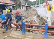 Saluran Air Tertutup Lumpur, Warga Talumolo Khawatir Banjir Susulan