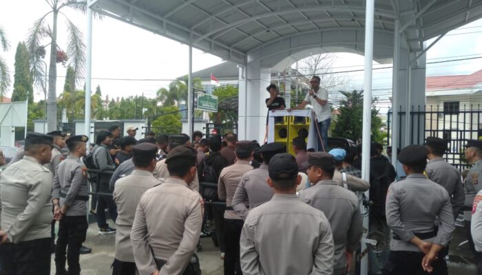 Demo di Kejati Gorontalo, Tuntut Berantas Mafia Tanah di Bone Bolango