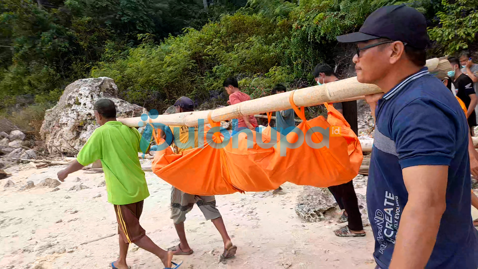 penemuan mayat tangan dan kaki terikat-gorontalo-dulohupa.id-
