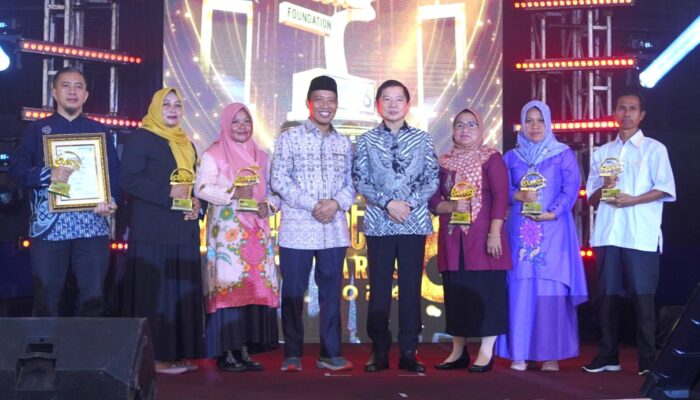 4 Guru Honorer dan 2 Tokoh Desa di Gorontalo Dianugerahi SuMo Foundation Awards 2024