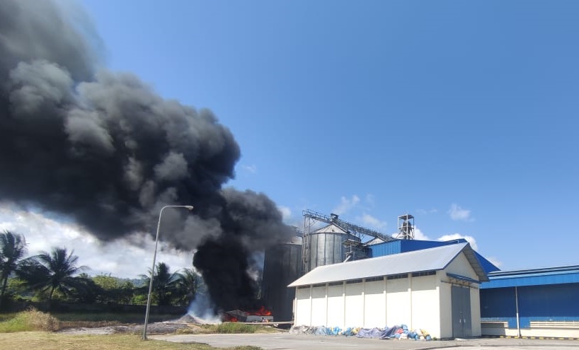 Gedung PT Harim Terbakar-dulohupa.id-