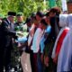 HUT-ke-79-TNI-Pj-Gubernur Gorontalo-Rudy Salahuddin-menyerahkan-bantuan-dulohupa.id