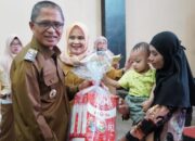 Pemkot Gorontalo Beri Bantuan Susu untuk Balita Berisiko Stunting