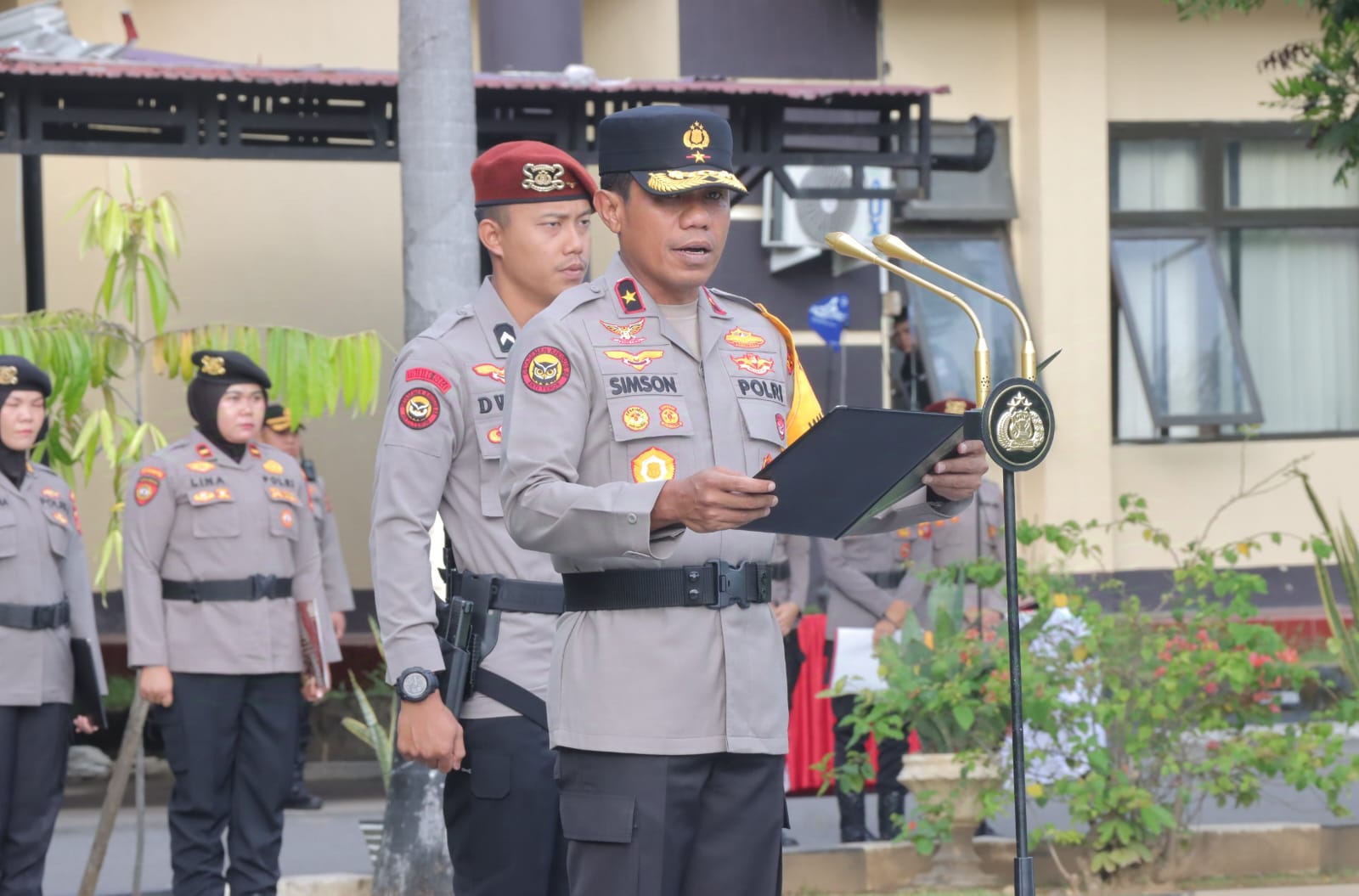 Upacara Hari Ibu