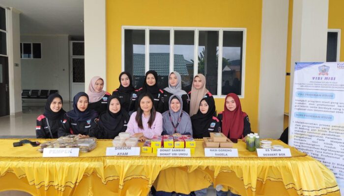 Prodi Gizi UBM Gorontalo Gelar Bazar Makanan Bergizi Tinggi