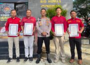 4 Anggota Humas Polda Gorontalo Diberi Penghargaan atas Prestasi Kinerja
