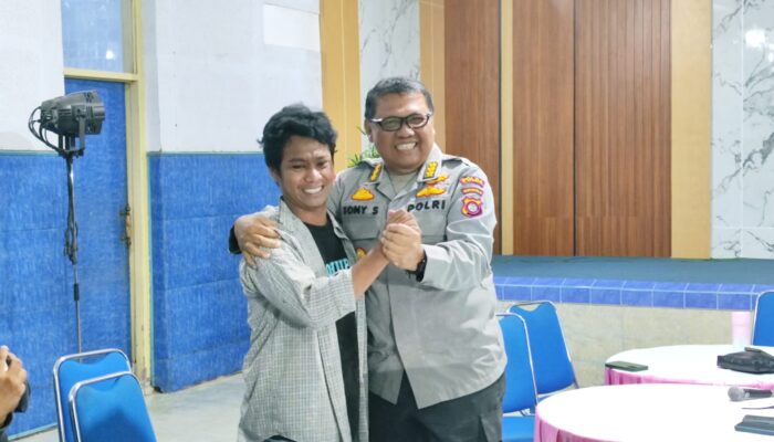 Kombes Tony Minta Maaf atas Kekerasan Terhadap Wartawan RTV di Gorontalo