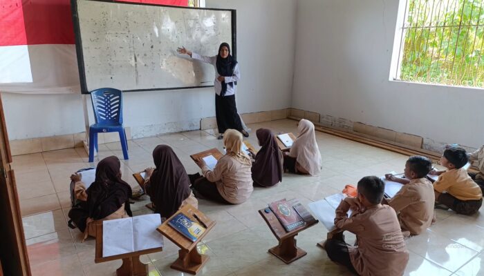 Sekolah Negeri Tak Punya Gedung, Bukti Buruknya Pendidikan di Gorontalo