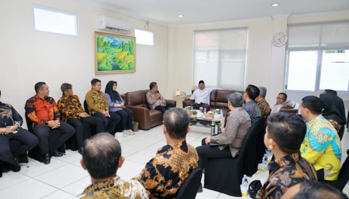 Menteri Nusron Tekankan Pentingnya Inventarisasi Tanah Terindikasi Telantar