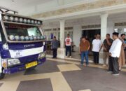 Adhan-Indra Mulai Gas, Kerahkan 9 Armada Extra untuk Tangani Sampah