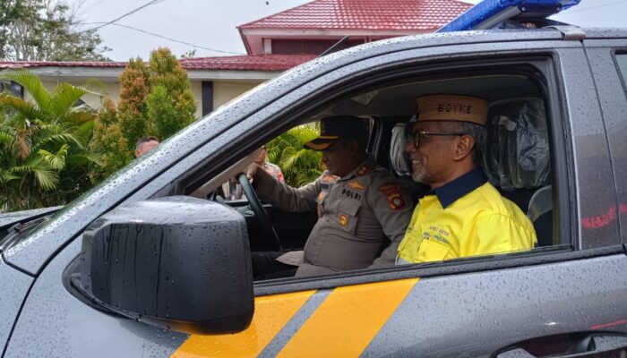 Pani Gold Project Serahkan Bantuan Mobil untuk Polsubsektor di Buntulia