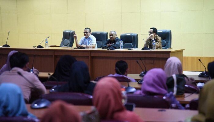 Hidayat Koniyo Minta Tenaga Pendidikan UNG Dukung Program Efisiensi Anggaran