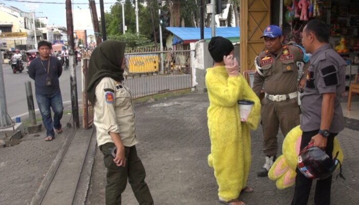 Badut dan Pengemis Berkedok Sumbangan di Kota Gorontalo mulai Ditertibkan