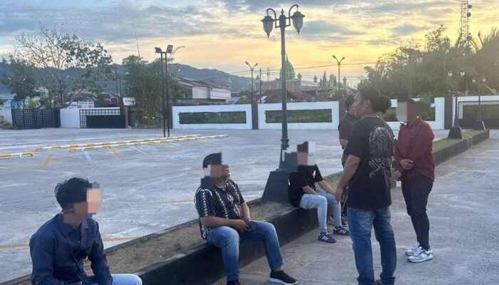 Polisi Ringkus 7 Debt Collector yang Tarik Paksa Mobil Konsumen di Gorontalo