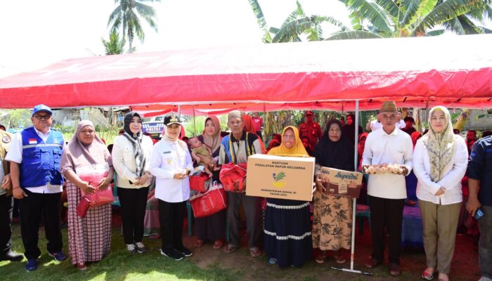 Pemprov Gorontalo Salurkan Bantuan untuk Korban Puting Beliung