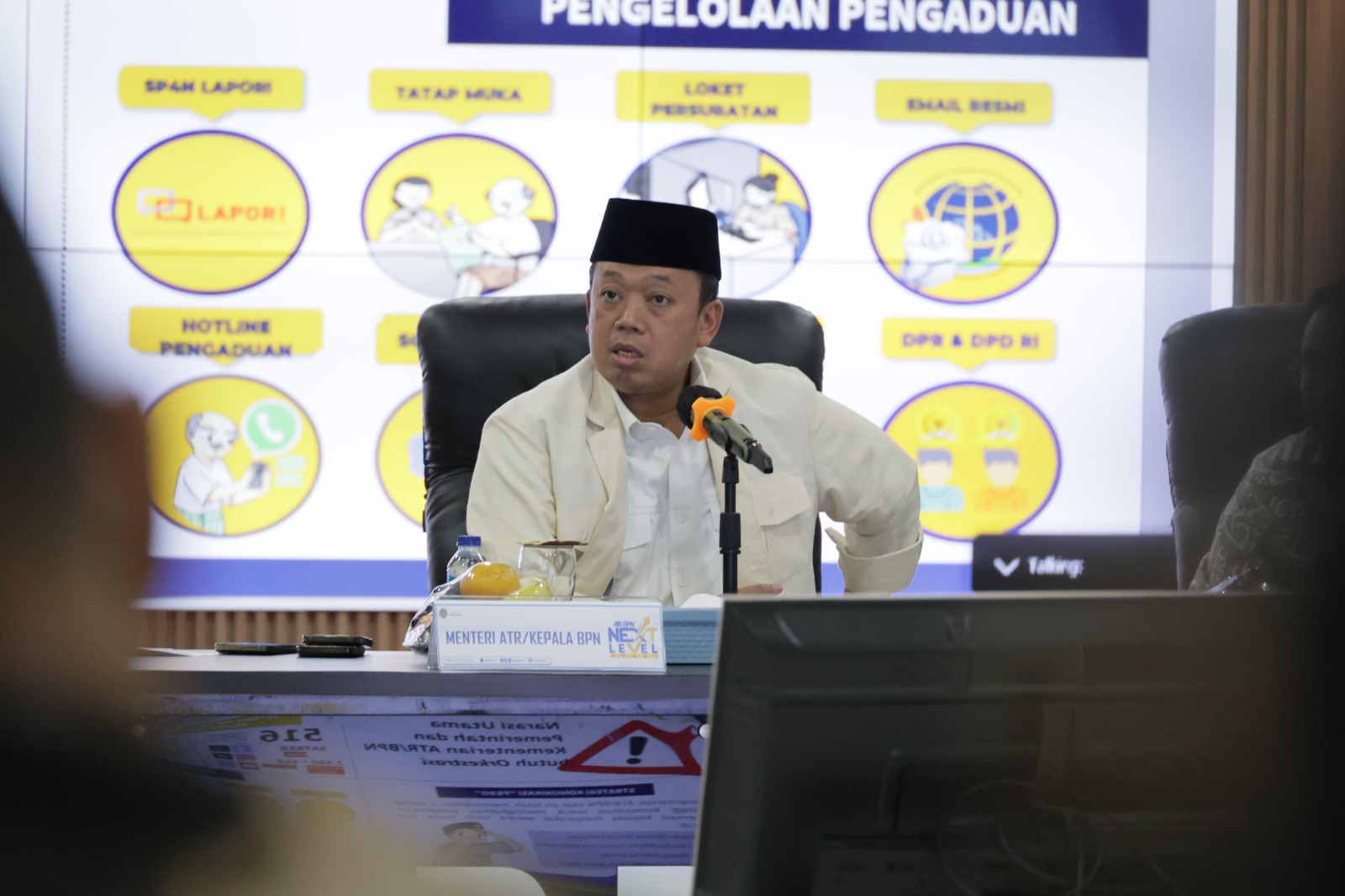 Menteri Nusron