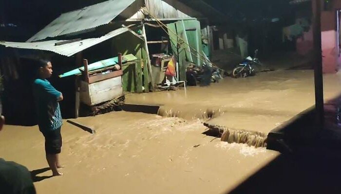 5 Desa di Boalemo Terendam Banjir, Warga Terpaksa Mengungsi