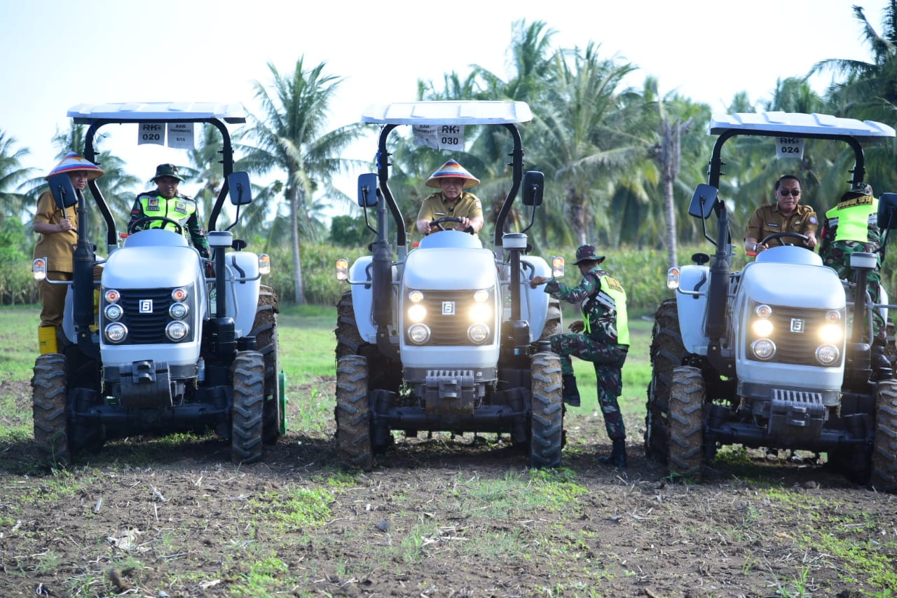 Bantuan Traktor