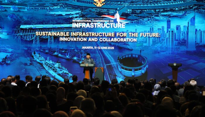 Hadiri Penutupan ICI 2025, Presiden Tegaskan Sederhanakan Perizinan dan Pengadaan Lahan