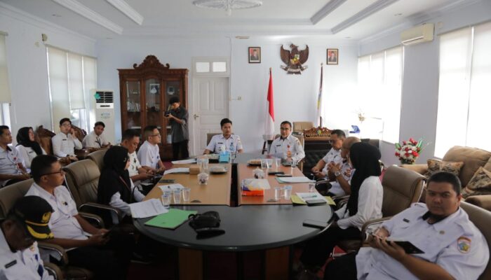 Wakil Wali Kota Kotamobagu Pimpin Rapat Evaluasi Capaian PAD 2025