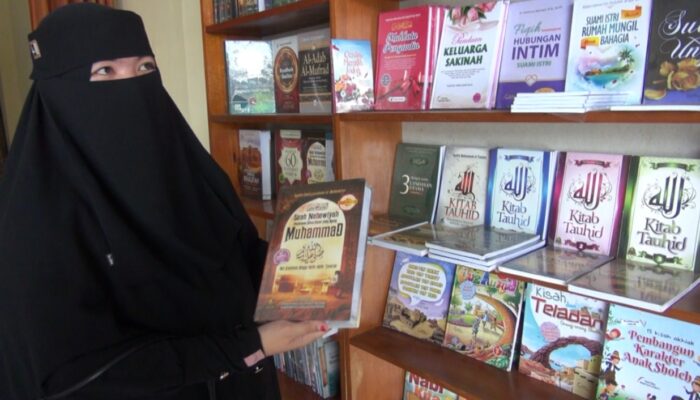 Penjualan Buku Panduan Islam hingga Al Quran di Gorontalo Meningkat