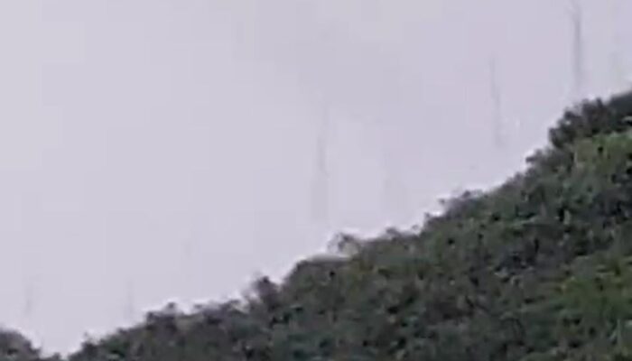 Warga Talumolo Dihebohkan dengan Semburan Asap dari Pegunungan