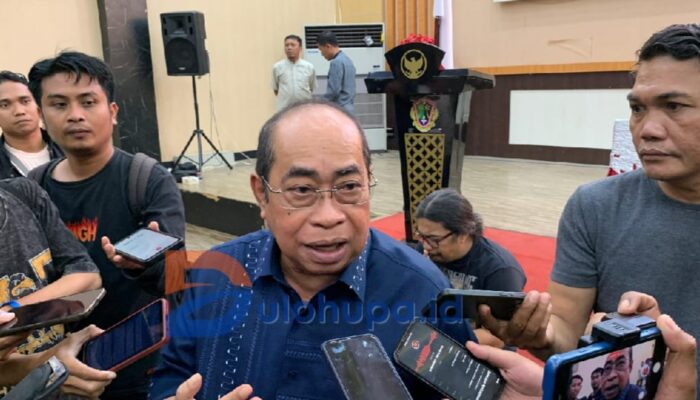 Adhan Dambea: Lapor Jika Ada Pengeroyokan, Jangan Rusak Fasilitas Pemerintah
