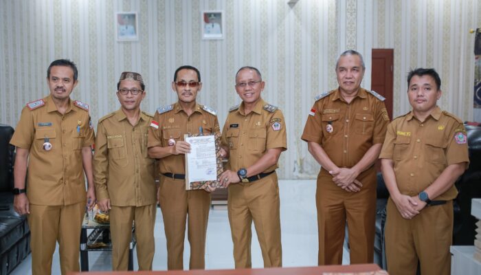 Iwan Adam Pimpin Sertijab Plt Kadis Perhubungan Pohuwato