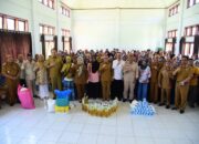 Pemprov Salurkan Bantuan Bahan Produksi bagi 221 Pelaku UMKM di Gorut