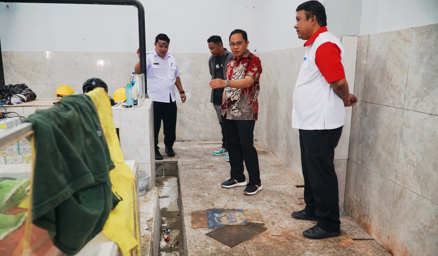 Fasilitas Pasar Sentral