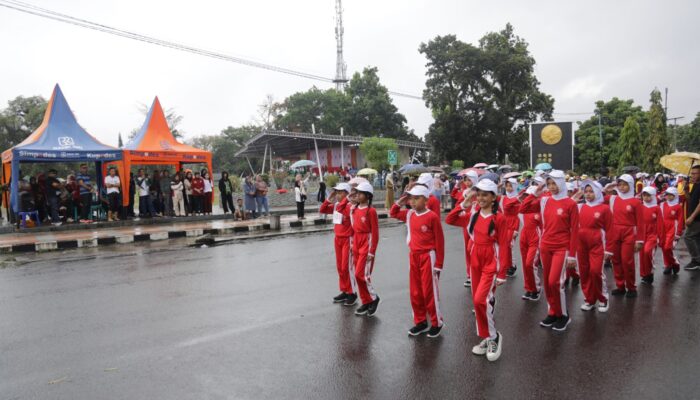 Lomba Gerak Jalan Tingkat SD se-Kota Kotamobagu Semarakan HUT ke-80 RI
