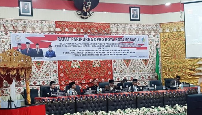 Wali Kota Kotamobagu Ikuti Paripurna DPRD Dengarkan Pidato Presiden
