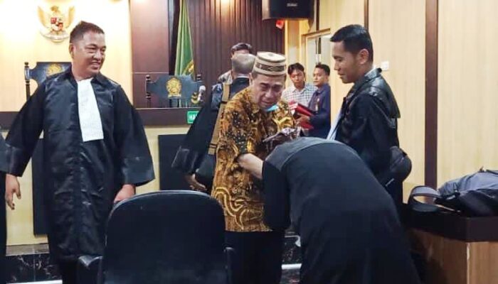 Tak Terbukti Lakukan Penipuan, Hakim Vonis Bebas Husen Hasni