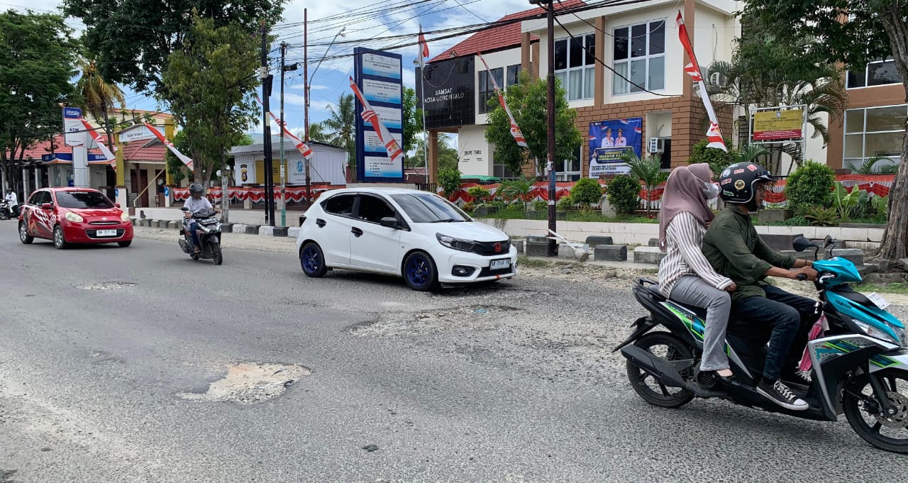 Jalan Rusak Gorontalo