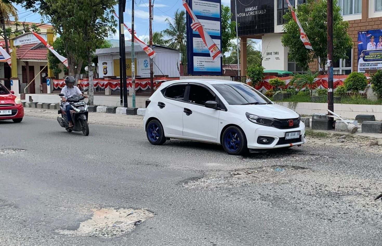 Jalan Rusak